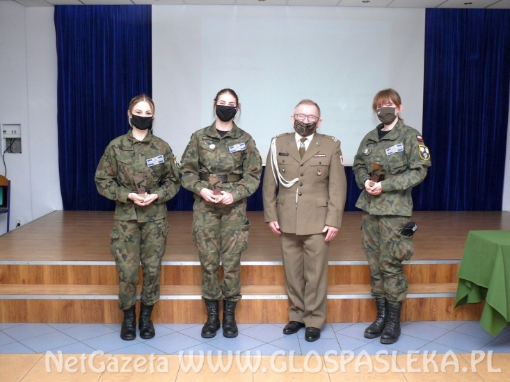 Absolwenci ZSEiT opuszczają mury szkoły