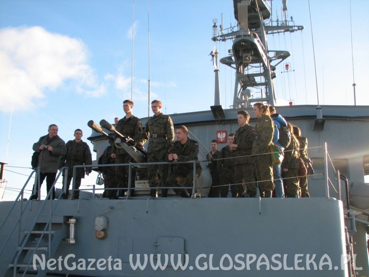 Absolwent klasy wojskowej ZSEiT w FORMOZIE