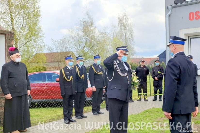 Poświęcenie pamiątkowej tablicy
