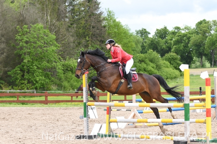 Memoriał H. Hucza - skakała młodzież jeździecka