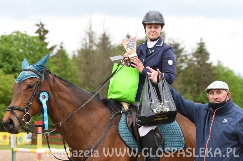 Memoriał H. Hucza - skakała młodzież jeździecka