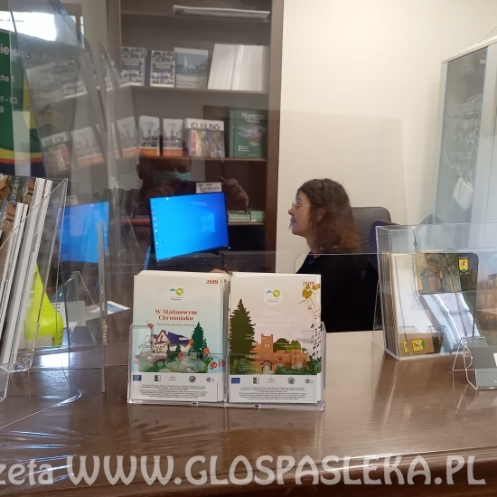 Punkt informacji turystycznej czynny