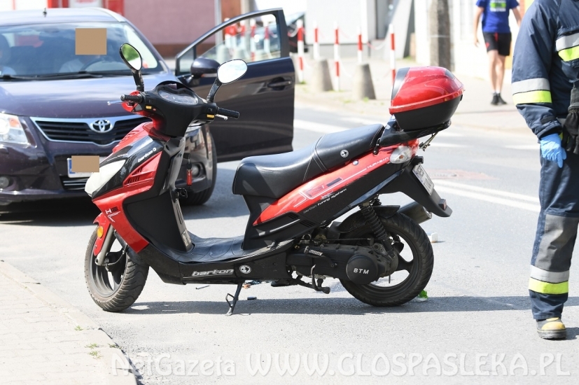 Motorower kontra Peugeot