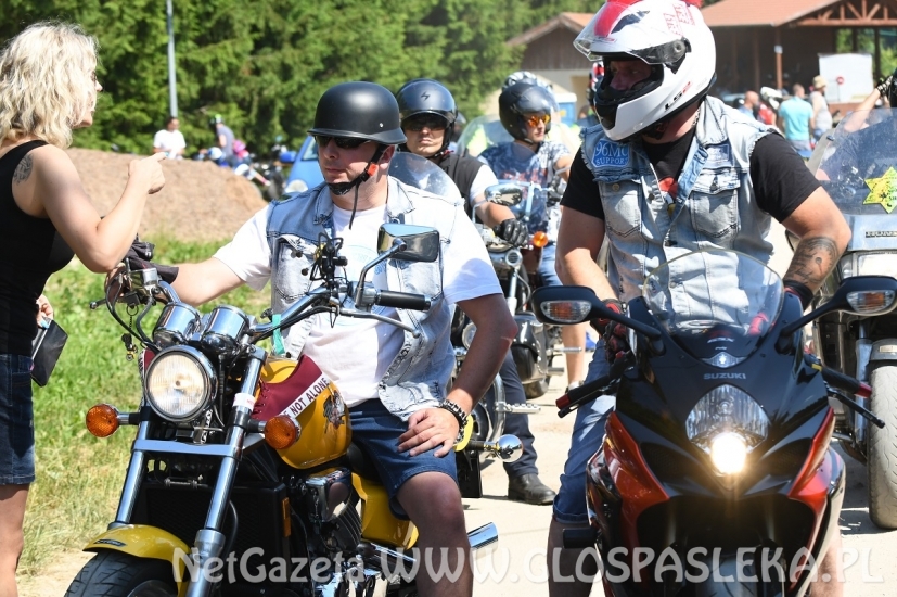 Motocykliści na rzecz Malwinki