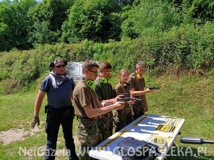 Ostre strzelanie kadetów ZSEiT 