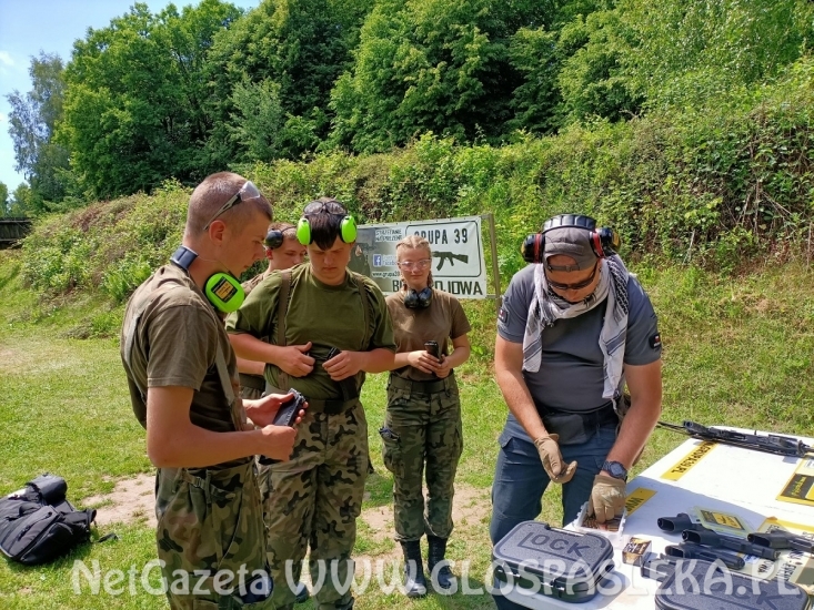 Ostre strzelanie kadetów ZSEiT 