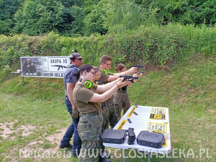 Ostre strzelanie kadetów ZSEiT 