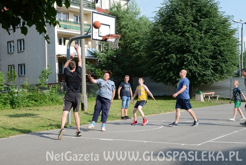 Basket Team wygrywa