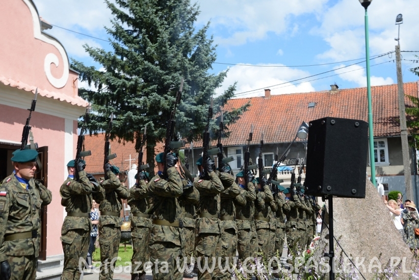 Pamięci bohaterskich mieszkańców wsi polskiej