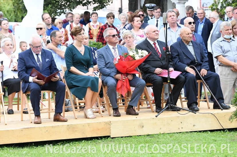 Pamięci bohaterskich mieszkańców wsi polskiej