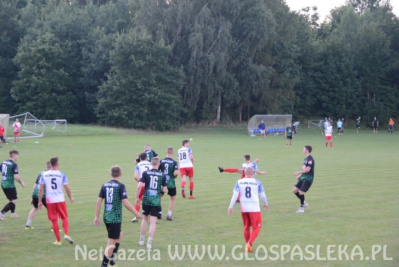 Polonia wygrywa z Błękitnymi Orneta