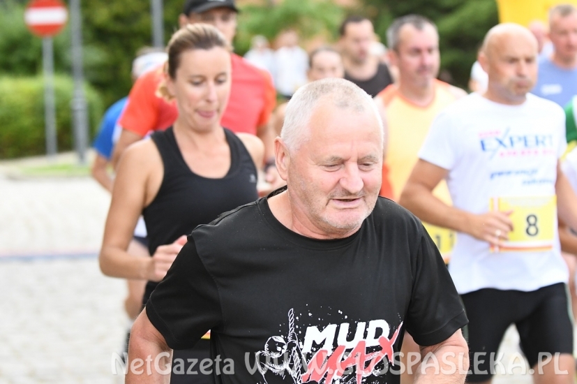 Małżeństwo z Ukrainy wygrywa Bieg Wokół Murów