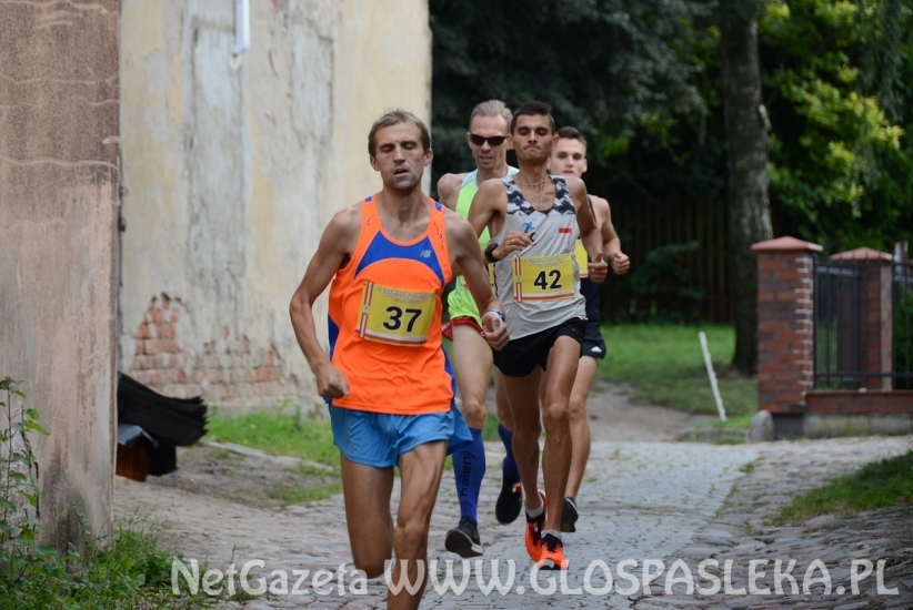 Małżeństwo z Ukrainy wygrywa Bieg Wokół Murów