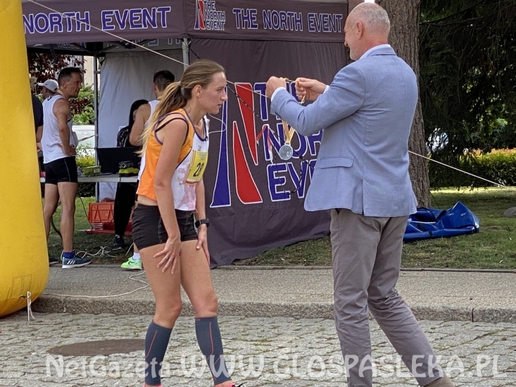 Małżeństwo z Ukrainy wygrywa Bieg Wokół Murów