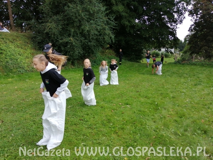 Festyn w Zielonce Pasłęckiej