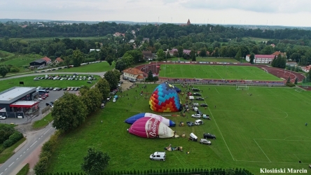 Balony startują ze stadionu
