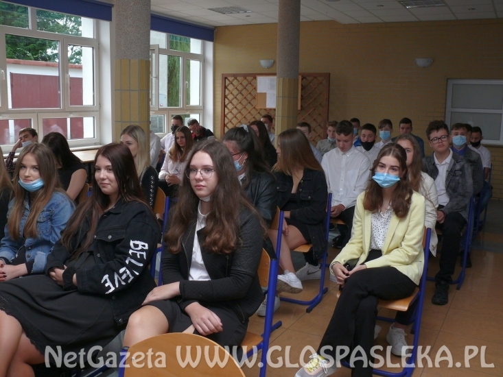 Początek roku szkolnego 2021/2022 w ZSEiT