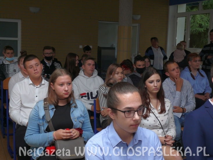 Początek roku szkolnego 2021/2022 w ZSEiT