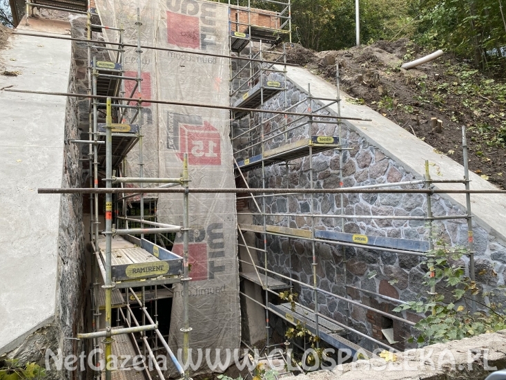 Remont mostu, nawierzchni i muru oporowego