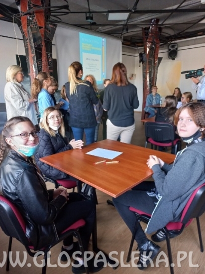 Gratulacje dla ósmoklasistek