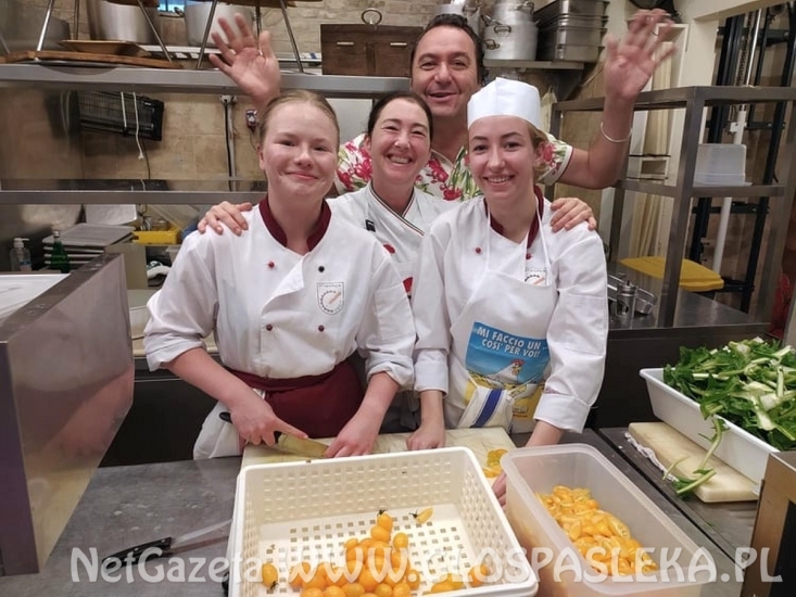 Powrót uczniów ZSEiT z Rimini