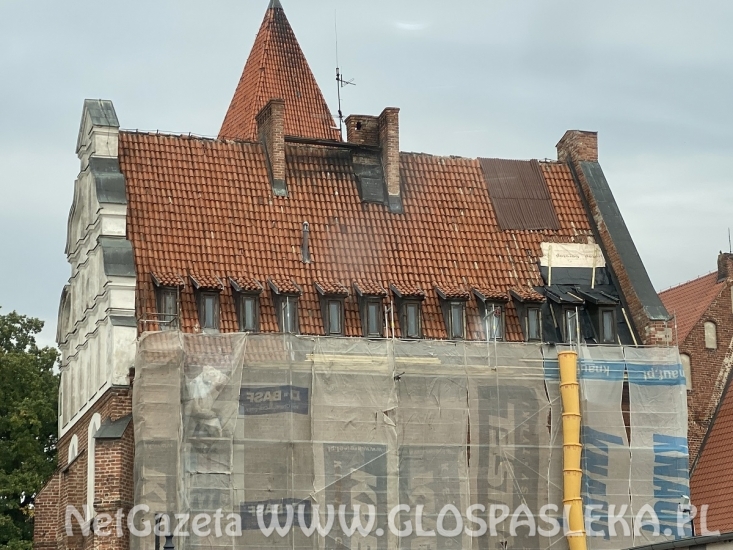 Remont dachu na ratuszu