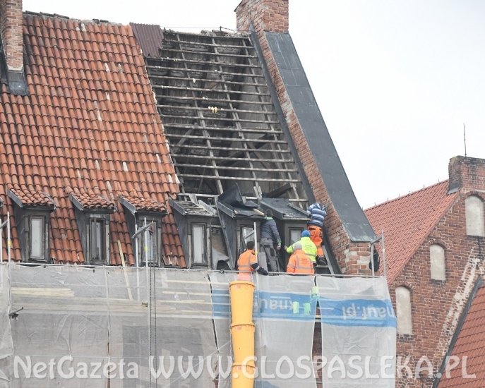 Remont dachu na ratuszu