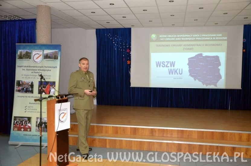 Powiatowa konferencja w ZSEiT                                       