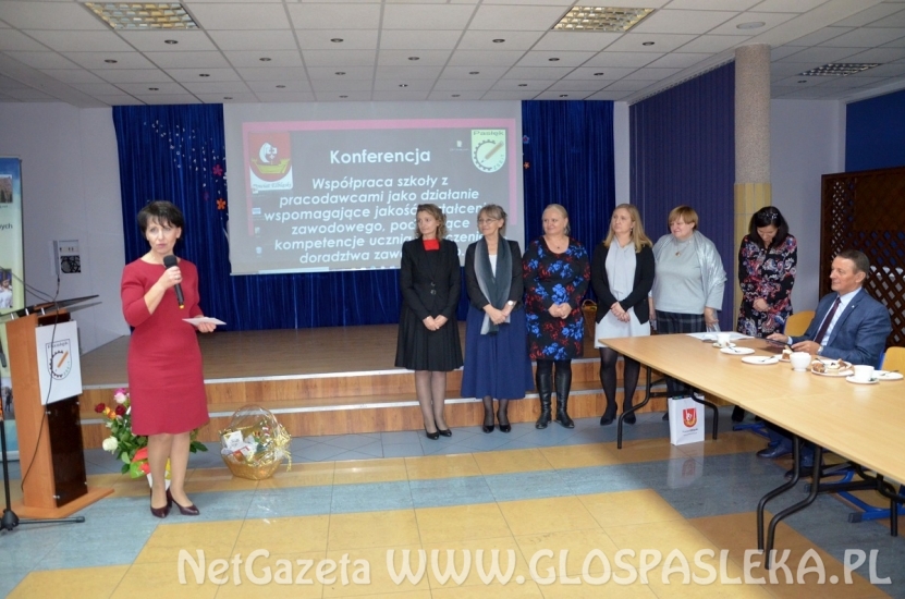 Powiatowa konferencja w ZSEiT                                       