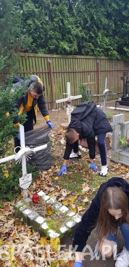 Młodzież ZS pamięta