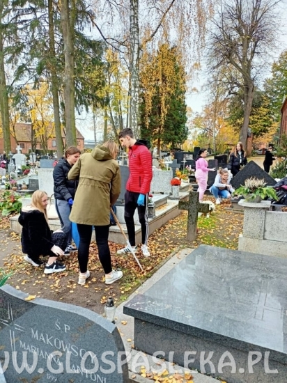 Młodzież ZS pamięta