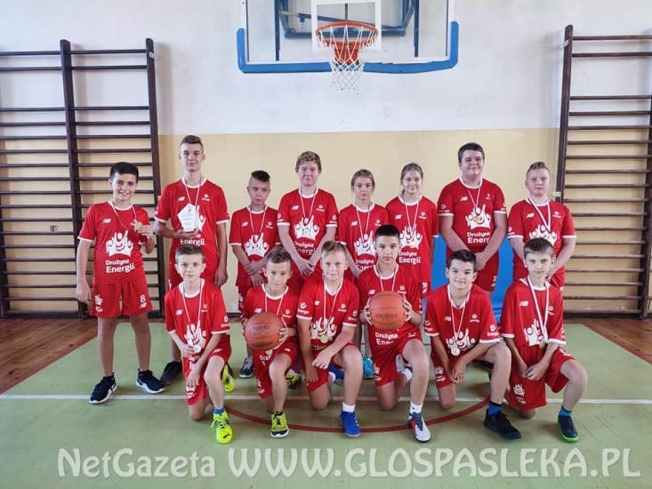 Turniej koszykówki w Młynarach