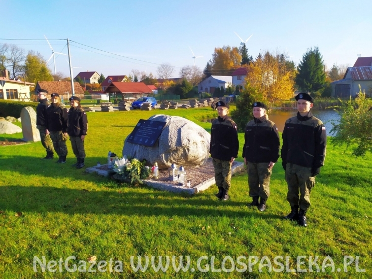 Kadeci ZSEiT czczą pamięć bohatera z Malborka