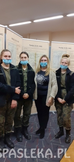 Niecodzienna lekcja historii uczniów ZSEiT 