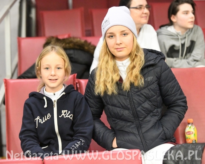 Niedzielne skakanie amazonek z Nenii