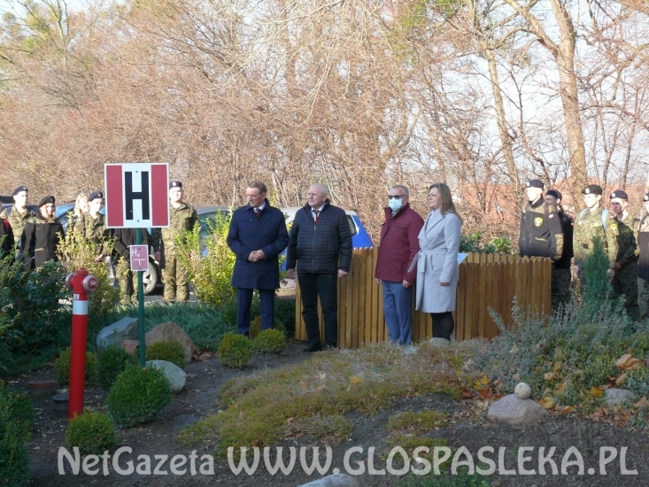 Obchody 103. rocznicy odzyskania niepodległości w ZSEiT