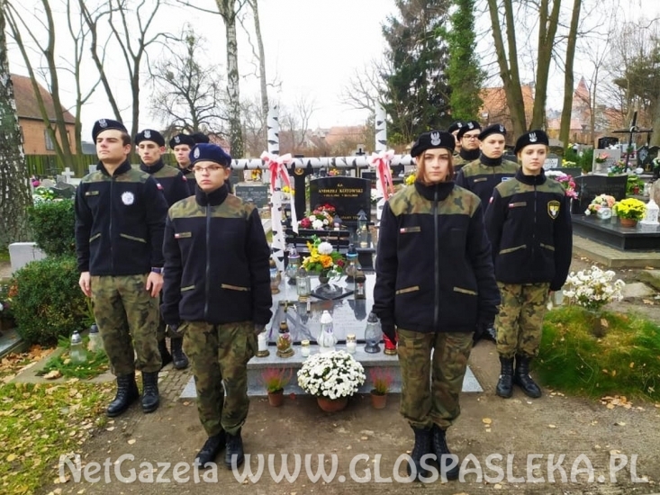 Obchody 103. rocznicy odzyskania niepodległości w ZSEiT