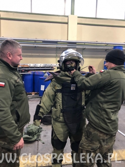 Kadeci ZSEiT z wizytą w Bazie Lotnictwa Taktycznego w Malborku