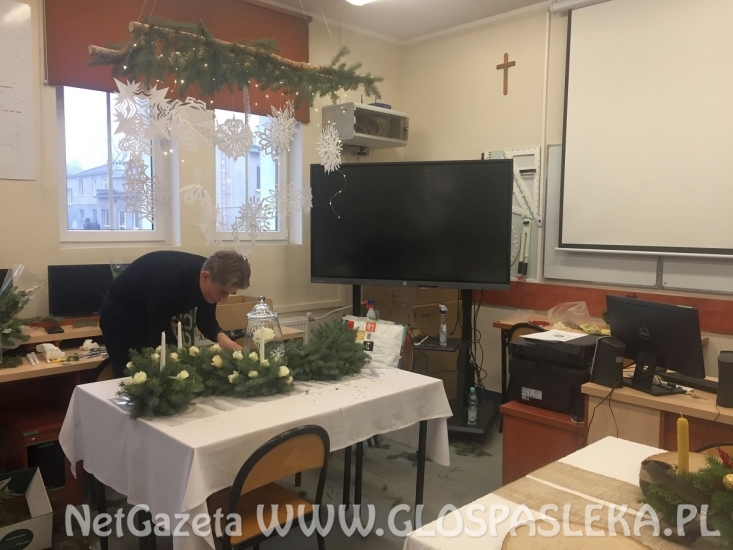 II miejsce ZSEiT w konkursie na „Najpiękniejszy stół bożonarodzeniowy”