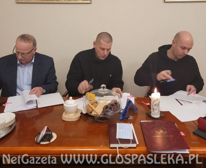 Umowy z przewoźnikami