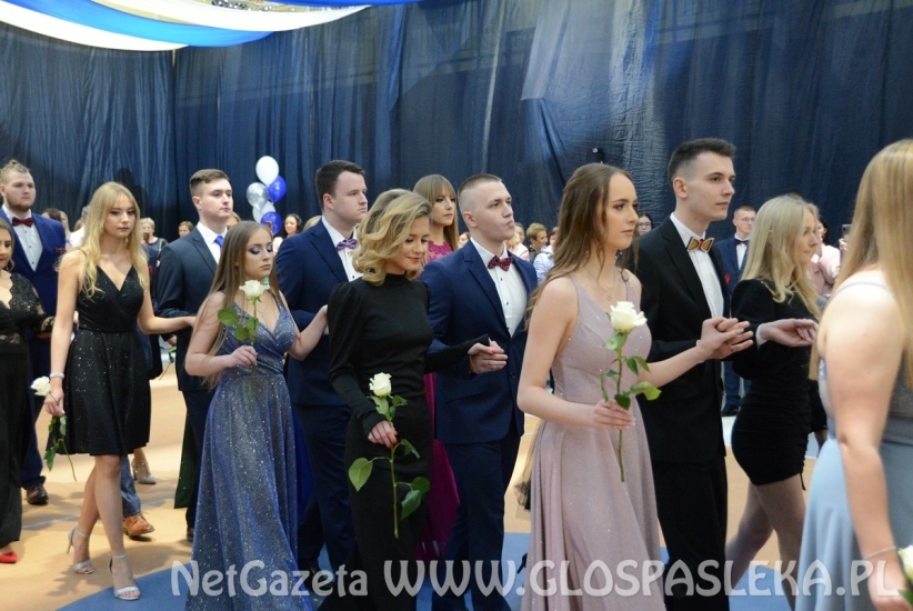 Studniówka w Zespole Szkół