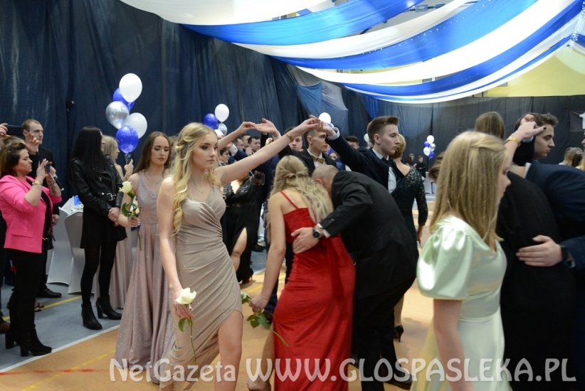 Studniówka w Zespole Szkół