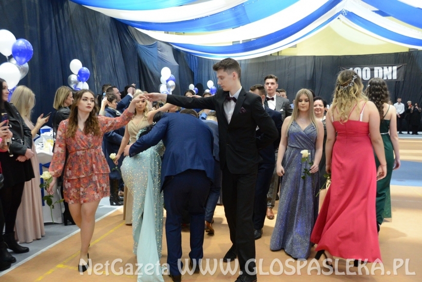 Studniówka w Zespole Szkół