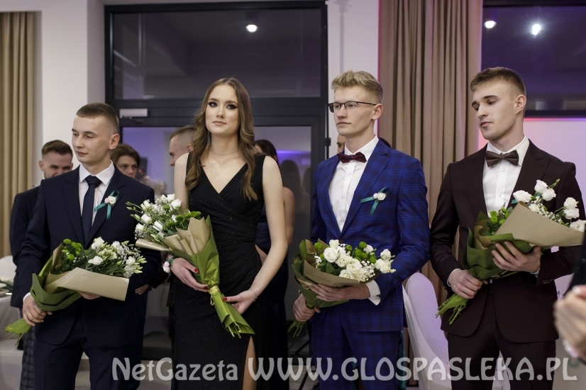 Studniówka w Rolniku