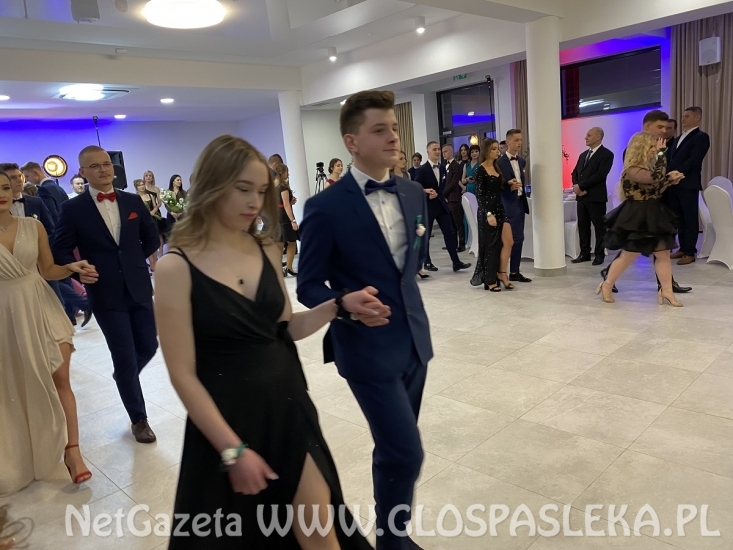 Studniówka w Rolniku