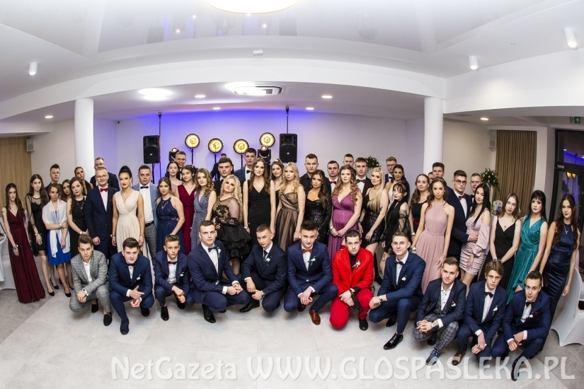 Studniówka w Rolniku