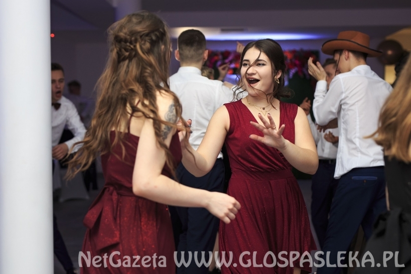 Studniówka w Rolniku