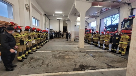 Tradycyjne pożegnanie strażaków odchodzących na emeryturę