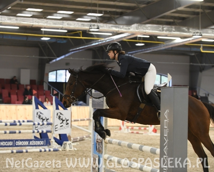 Regionalne skakanie amazonek z Nenii