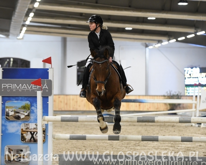 Regionalne skakanie amazonek z Nenii